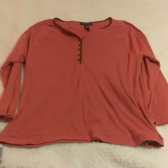 Large shirt bundle - Picture 6 of 8